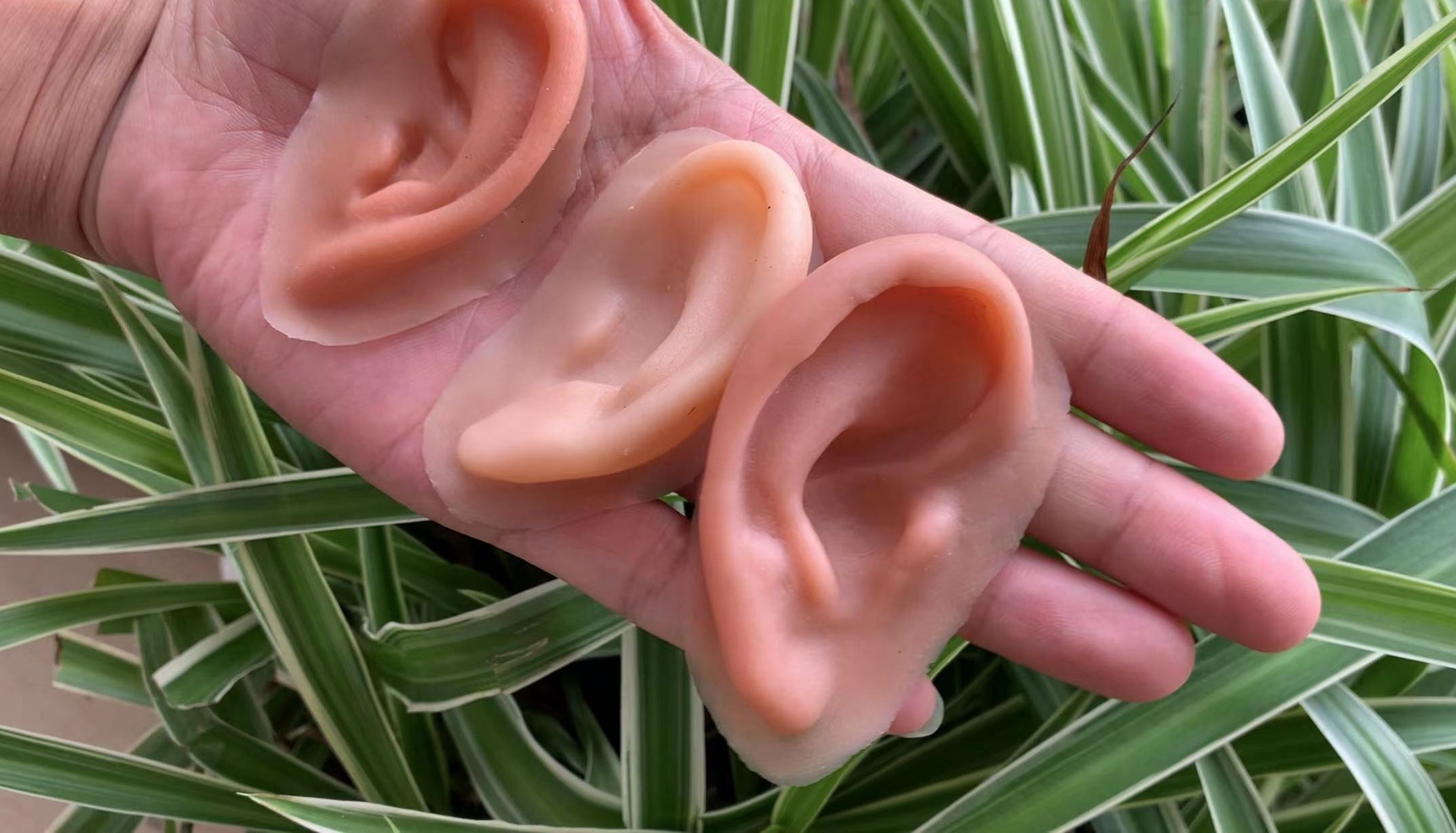 人體硅膠原料什么硬度比較好？