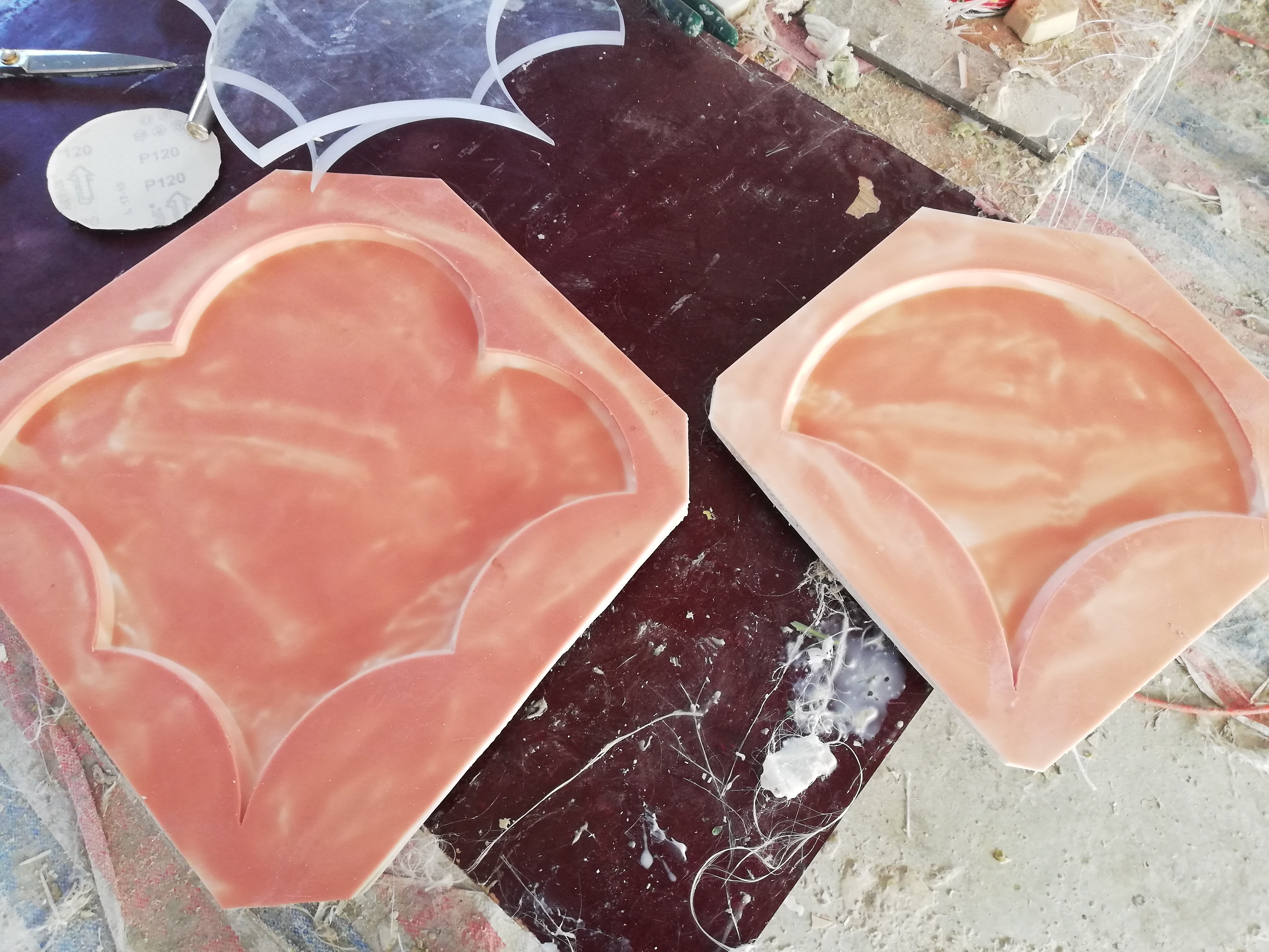 決定模具硅膠制品質(zhì)量的因素有哪些 ？