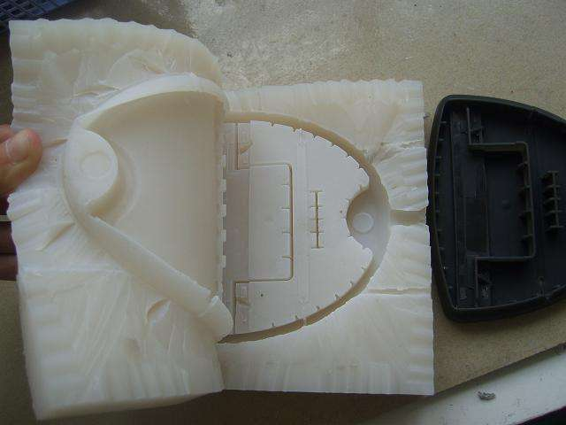 決定模具硅膠產(chǎn)品價(jià)格的因素有哪些？