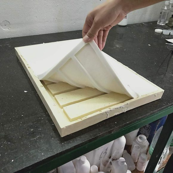 文化石液態(tài)硅膠模具膠縮水率大該怎么辦？