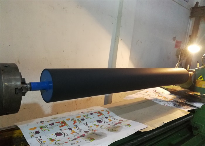 硅膠膠輥的神奇應用從工業(yè)到生活，無處不在的膠輥身影