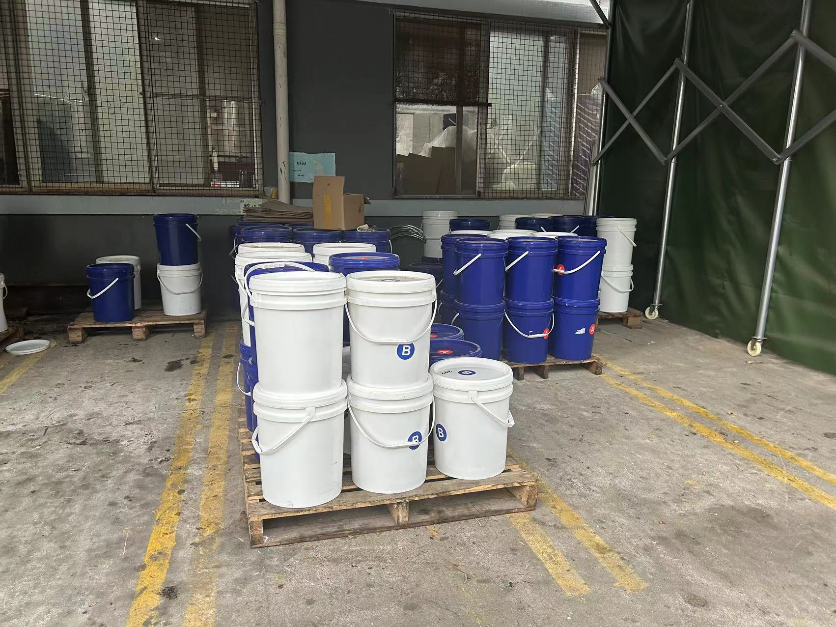 復(fù)合材料專用硅膠選擇有妙招，速來圍觀！